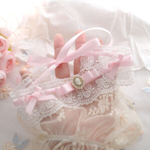 Rococo Romantic White Lace baby pink Bow Lady Head Cameo Bow Collar tie back Choker Necklace , Fairy core soft girl style Jewelry Collar