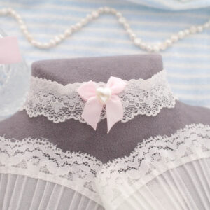 Elegance soft white lace choker necklace , faux pearl heart baby pink bow , kawaii cute jewelry accessories rococo style