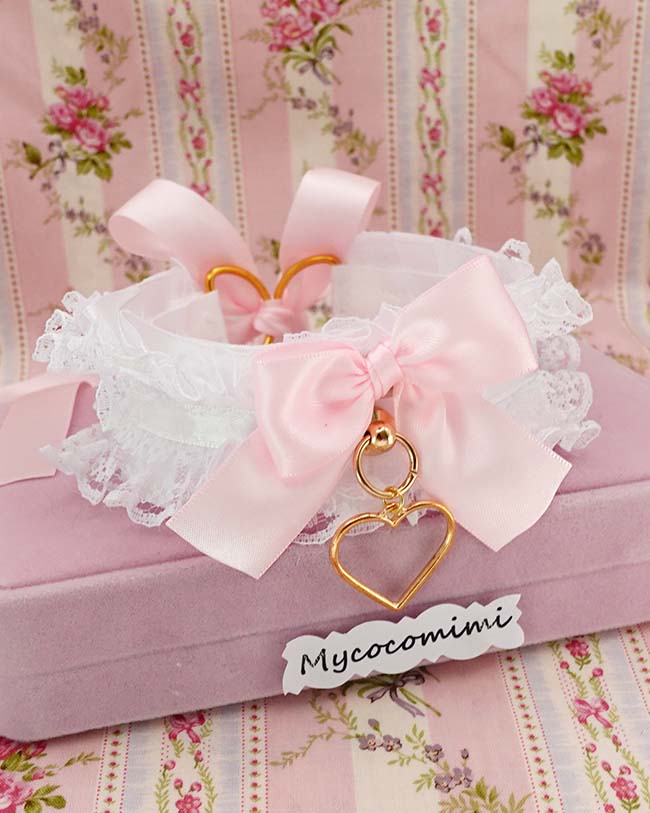 Angelic White Lace KittenPlay Collar Gold Heart Pendant, Coquette Pink Bow Ruffle Choker, Kawaii Romantic Fairycore Gift for her