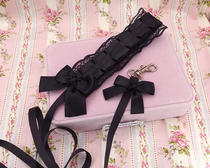 Black Lace Kitten Play Leash for Adults, Cute Bow Pet Play, Ruffled Submissive DDLG Collar Leash, Gothic Lolita Role Play Accessory