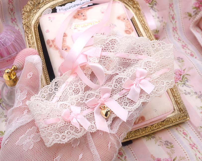 coquette beige lace choker