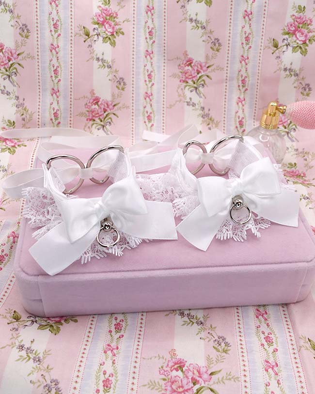 White Lace Cuffs 2 pcs Set, Kitten Pet Play Gear, Kawaii Pastel DDLG Wrist Cuffs, Cute Sub Accessories Anime Cosplay