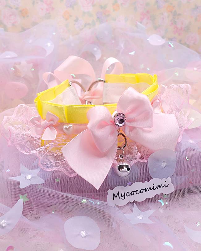 Yellow Kitten Play Collar Pink Lace, Pastel Kawaii Choker with Bell, Kemonomimi Cosplay Necklace, Rhinestone Bow Pearl Bell Jewelry Gift - Image 3