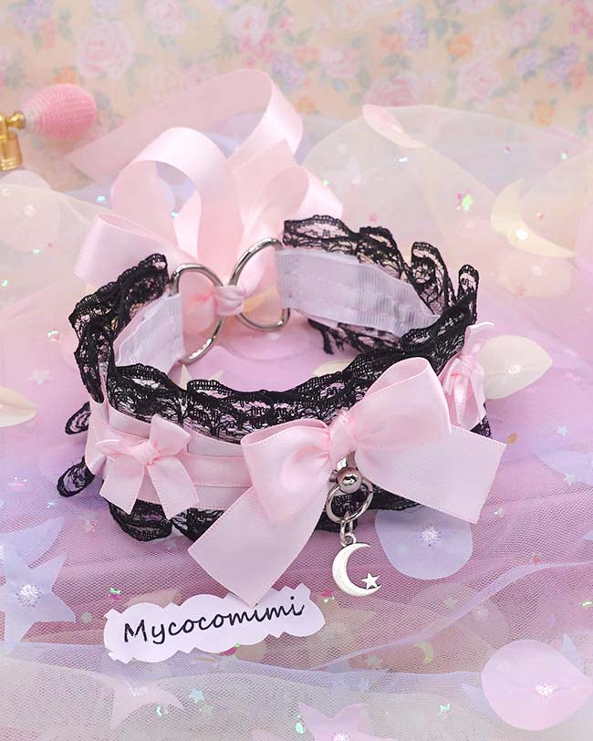 Little Crescent Moon Kitten Play Collar, Black Lace Pink Bow, Pastel Soft Goth Princess Choker, Kawaii Pet Play Jewelry