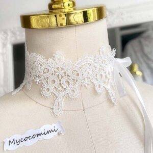 white lace flower necklace